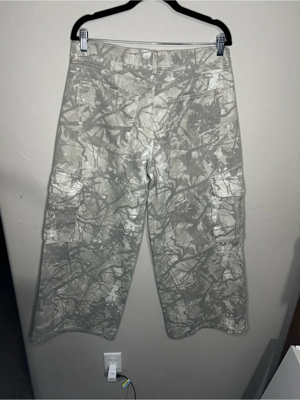 Refrain Los Angeles Super Wide Leg Gray Camo Cargo Streetwear Denim Jeans